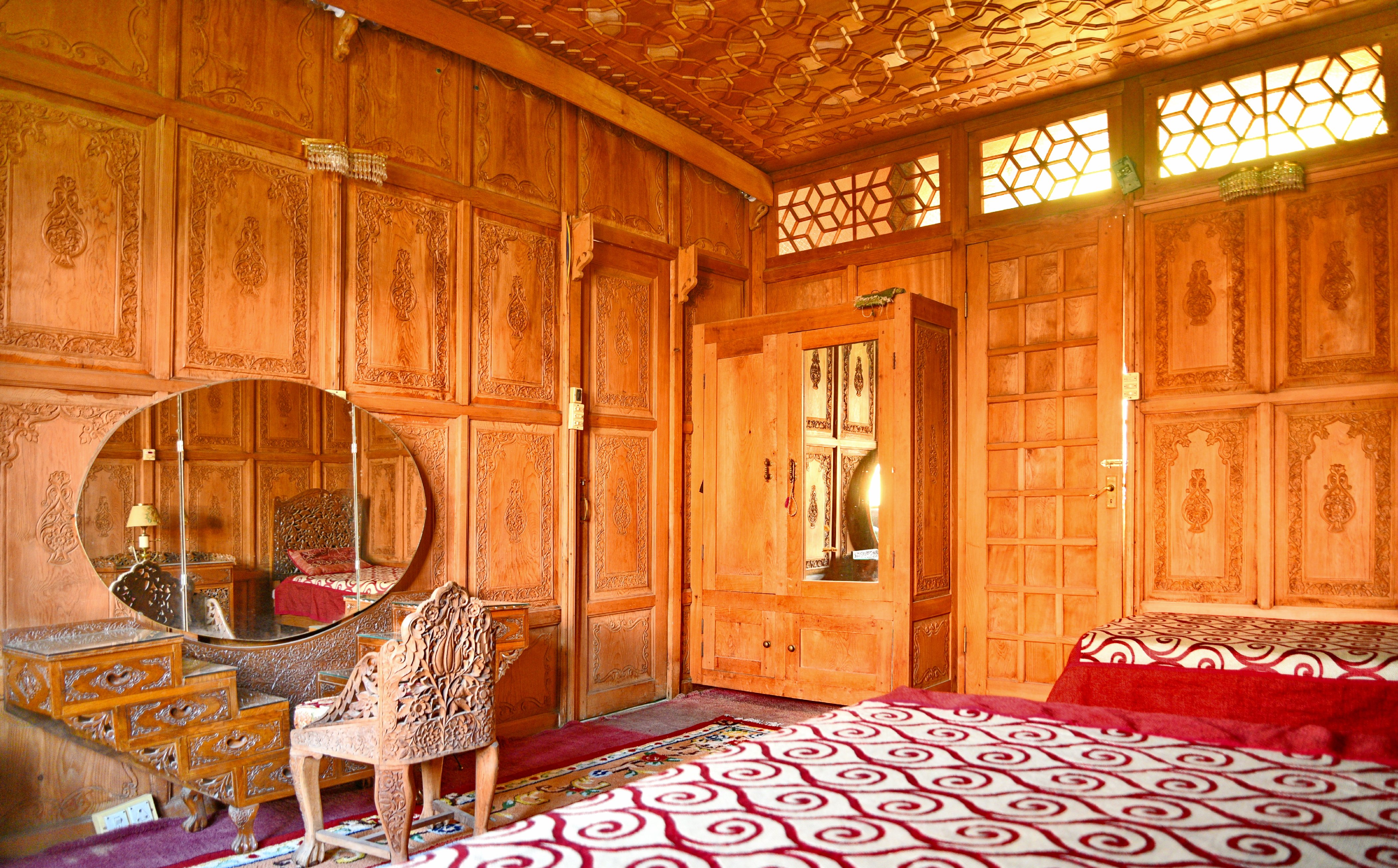 de laila houseboats by sterling