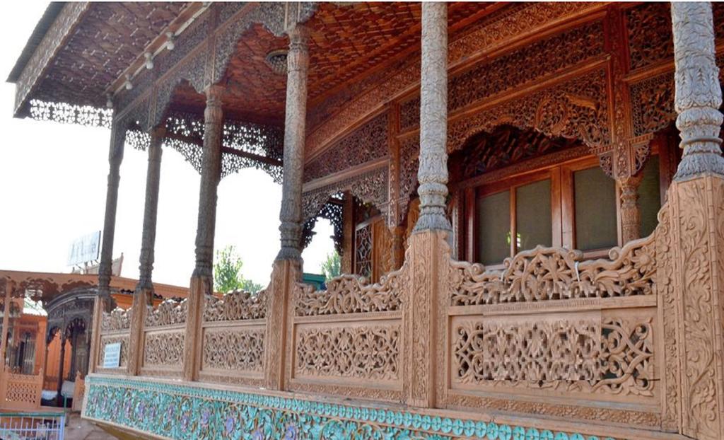 De Laila Houseboats By Sterling,Dal Lake,3 star