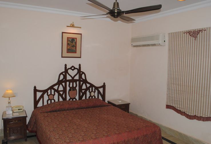 hotel heritage inn