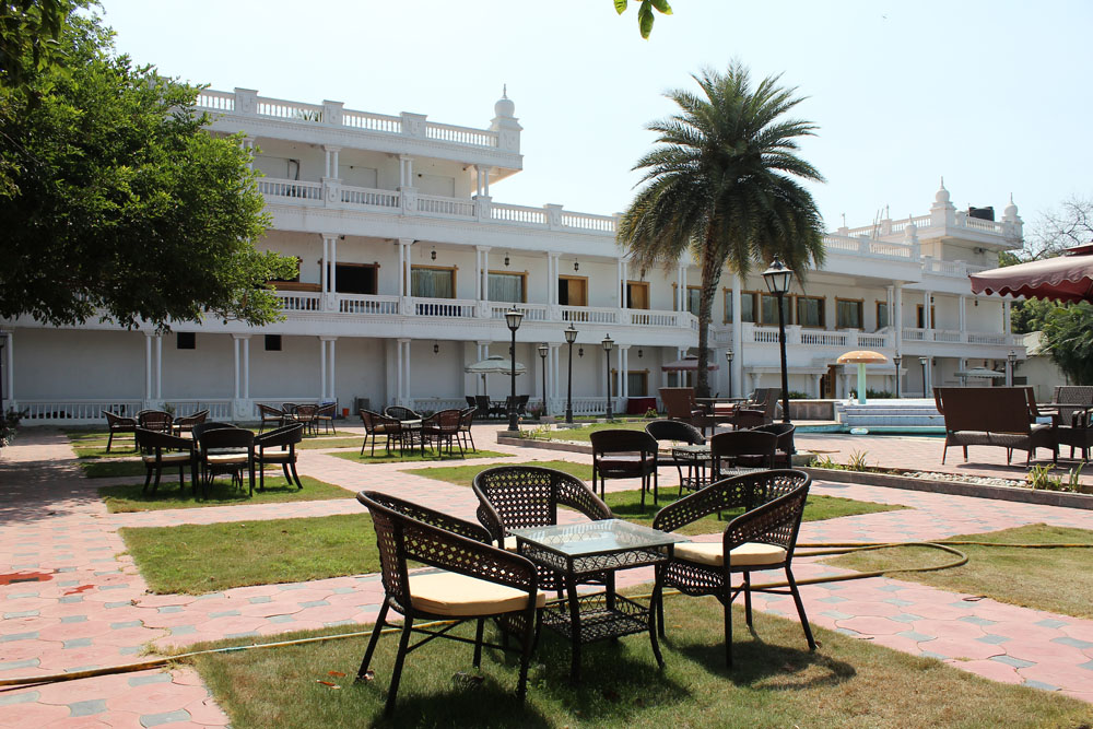 Sathyam Grand Resorts,,0 star