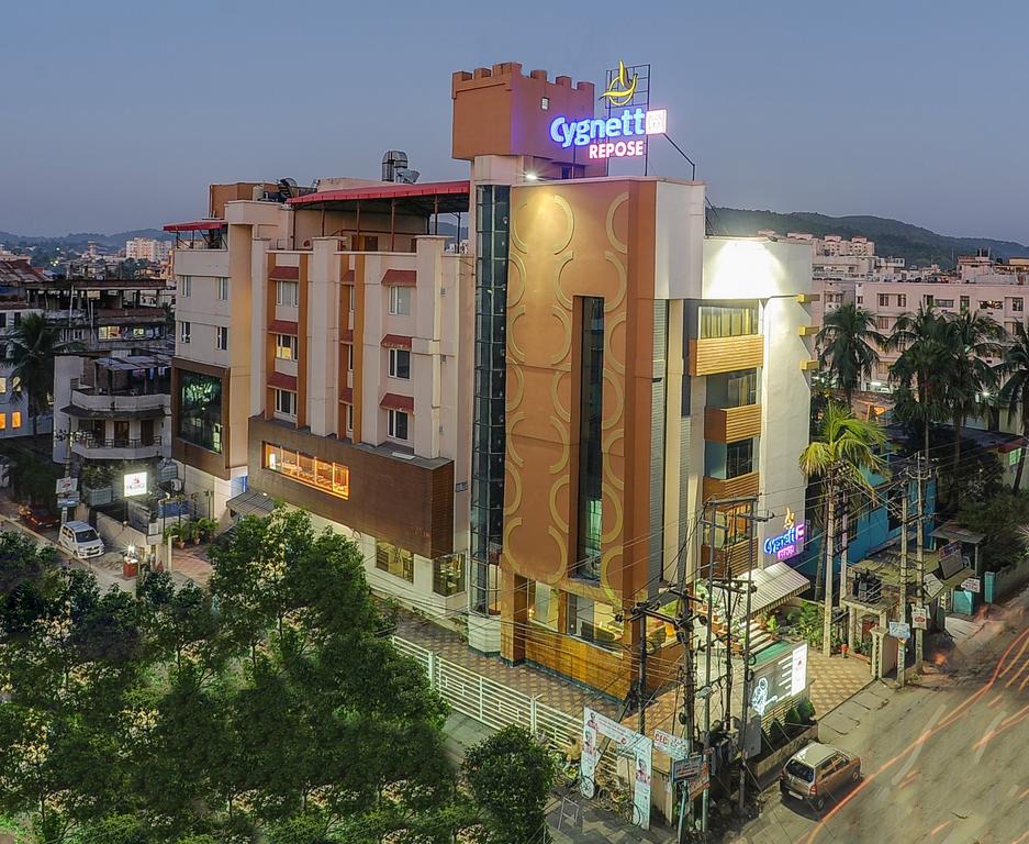 5-star-hotels-in-guwahati-upto-rs-2000-discount-apply-code-emtgo