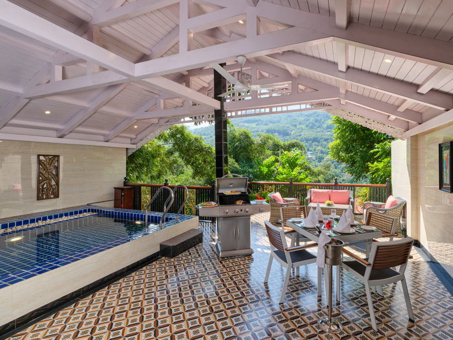 mayfair spa resort and casino