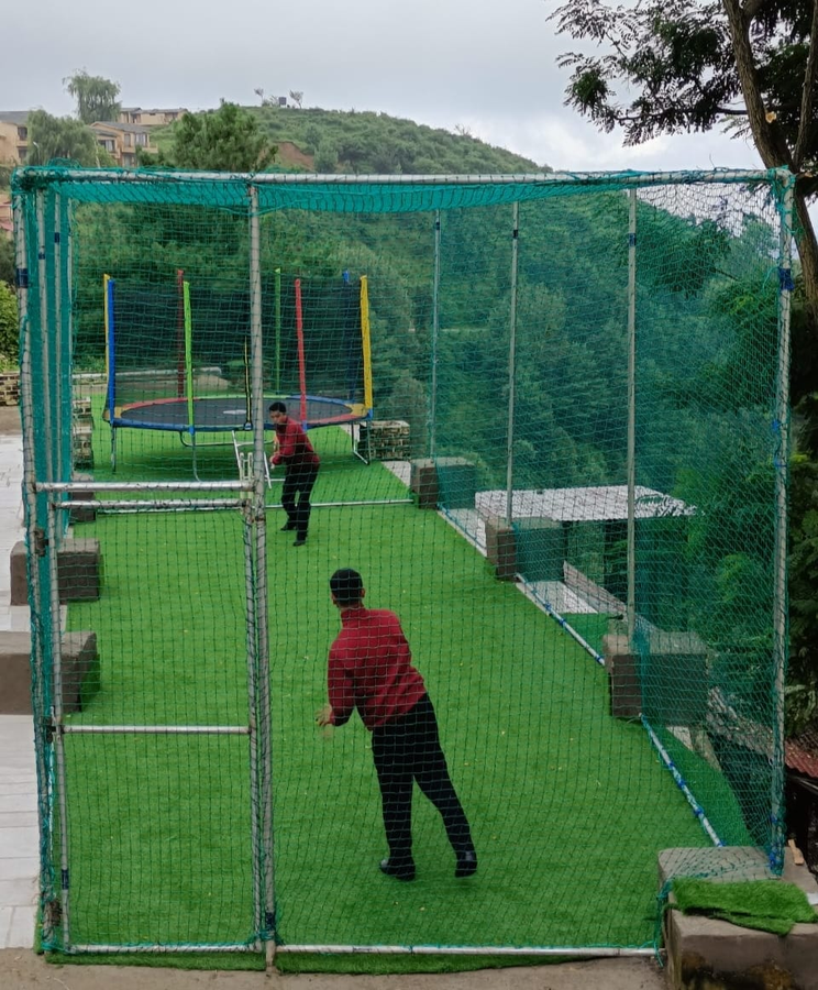 Toshali Royal View Resort,Kufri-Chail Road, Koti,4 star