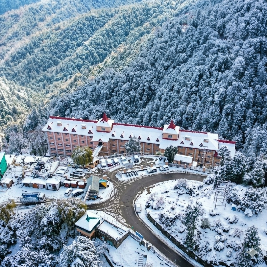 Toshali Royal View Resort,Kufri Chail Road,4 star
