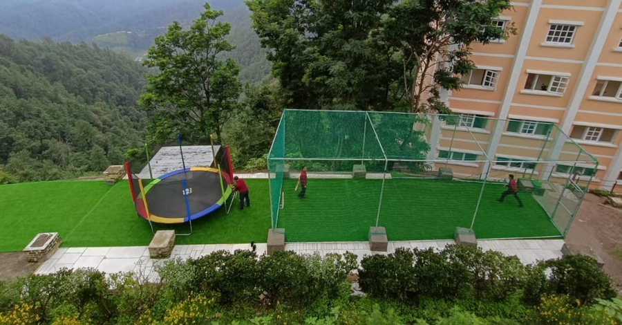 Toshali Royal View Resort,Kufri-Chail Road, Koti,4 star