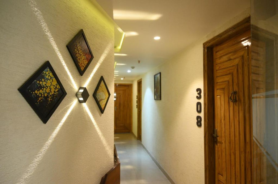 hotel grand kailash