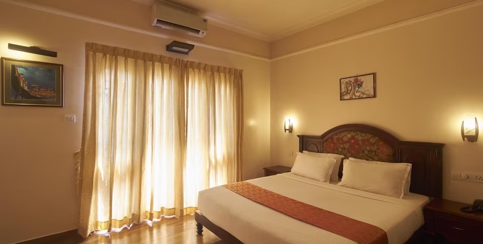 hotel grand thekkaddy