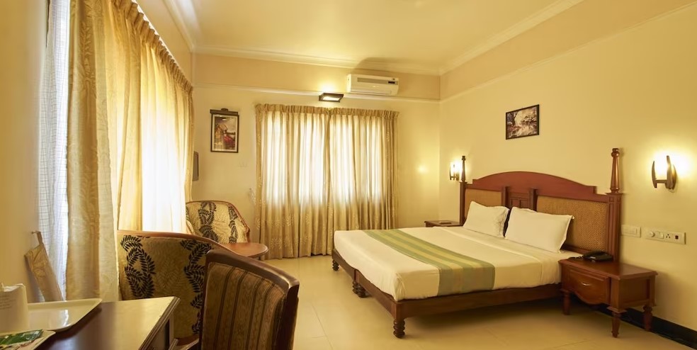 hotel grand thekkaddy