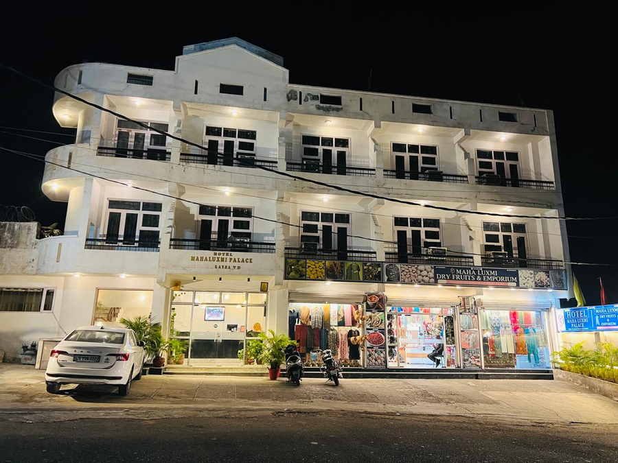 Hotel Mahaluxmi Palace,,3 star