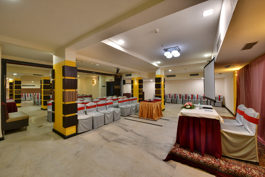 click hotel yuvraj surat formerly known as best western yuvraj surat