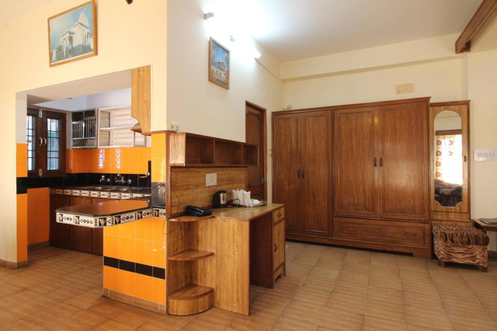 Birds View Resort,Parwanoo Kasauli Road, Kasauli ,3 star