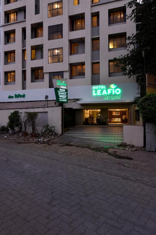 Hotel Leafio Marigold,Andheri East, Mumbai,3 star