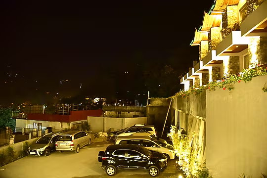 season resort nainital