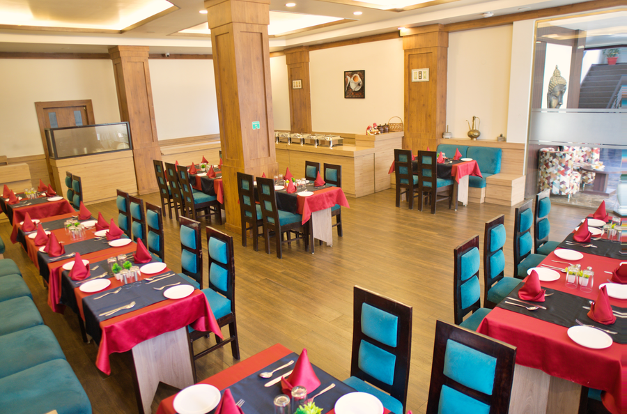 hotel the royal krishna
