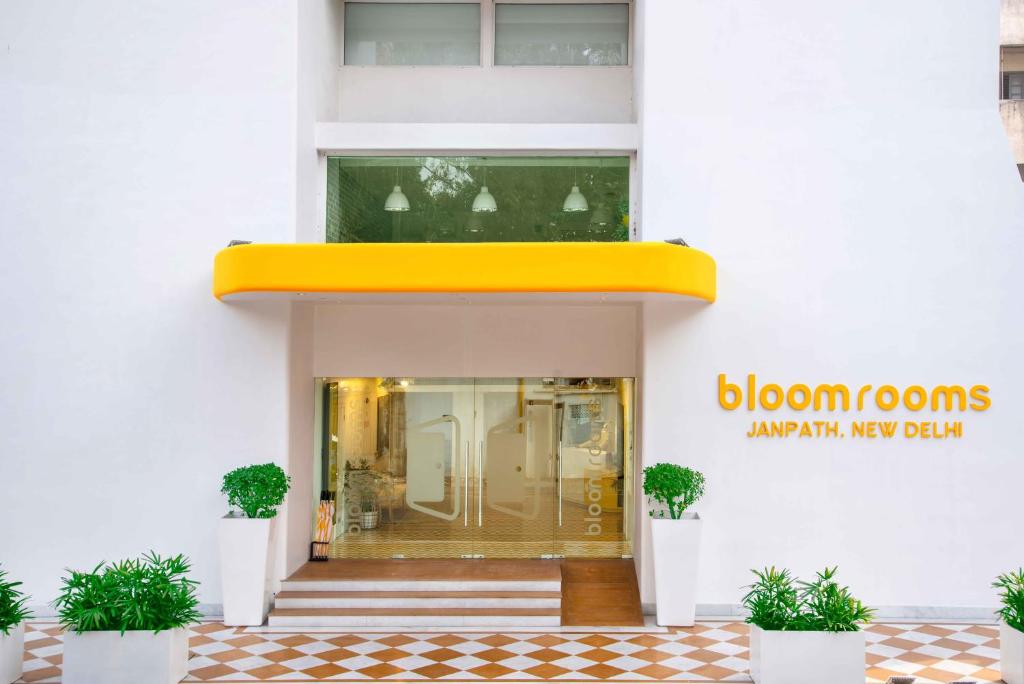 Bloomrooms @ Janpath