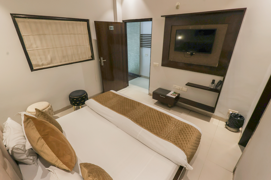 hotel maharani regency