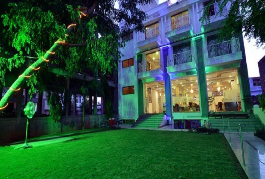 hotel royal heritage