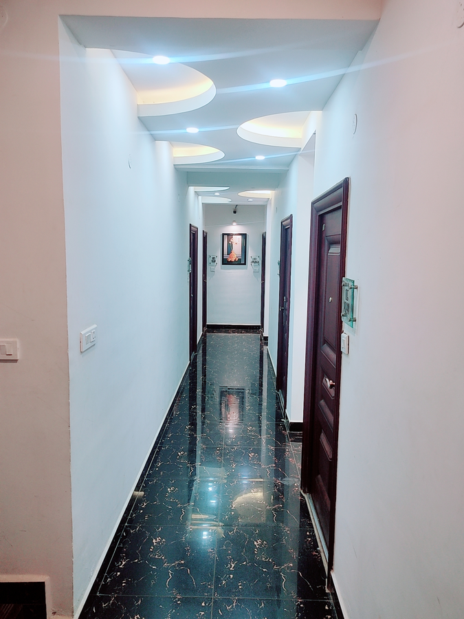 Oriental Grand,Near Botanical Gardens,3 star