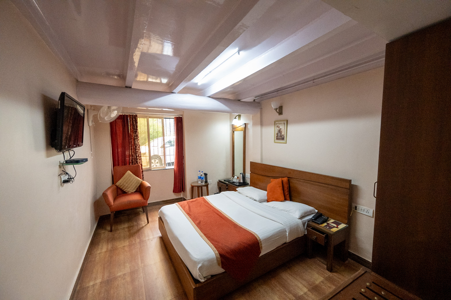 hotel himalaya nainital