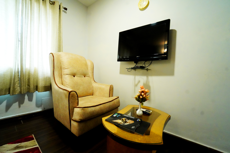 hotel radhika regency