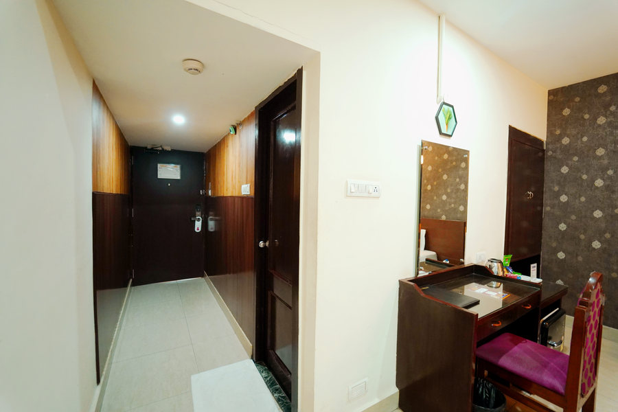 Hotel Radhika Regency,Udit Nagar,3 star
