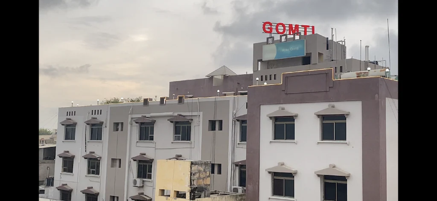 hotel gomti