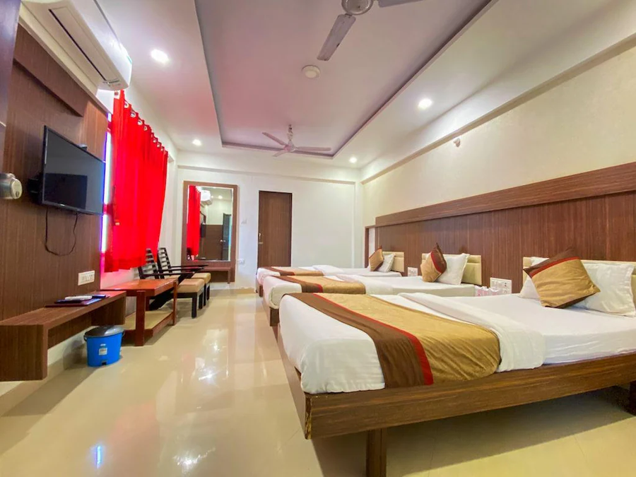 hotel gomti