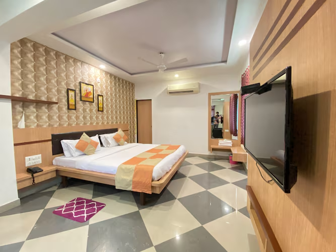 hotel gomti