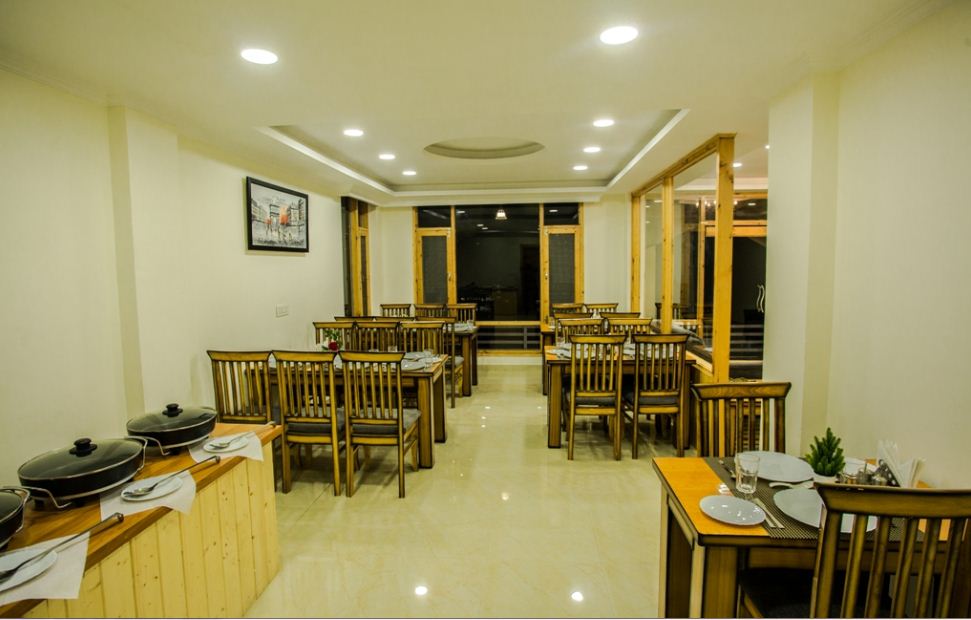 Hotel Pashmina,Simsa Village,3 star