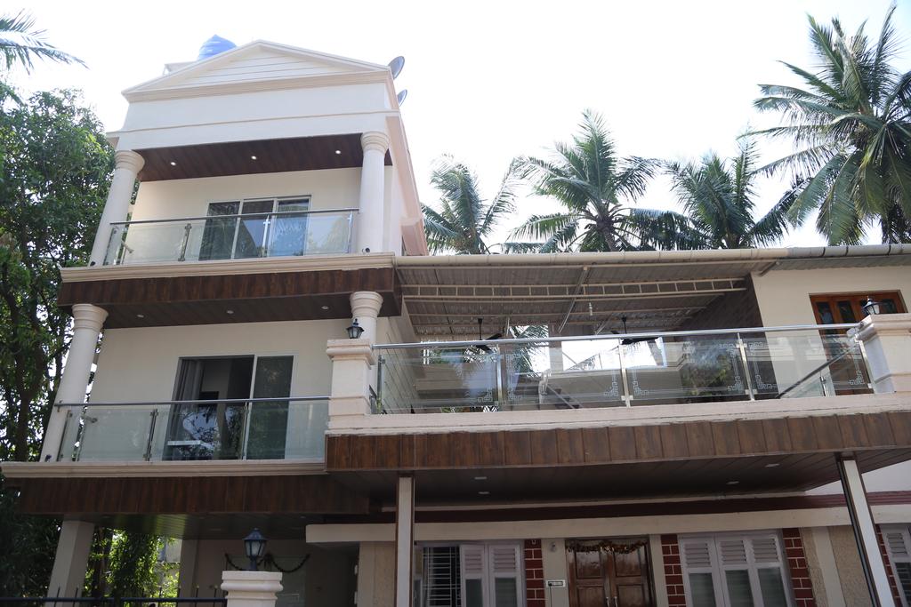 Shree Cottage,,2 star