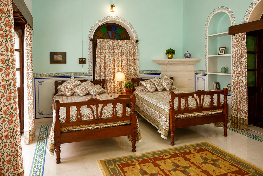 hotel bijay niwas palace