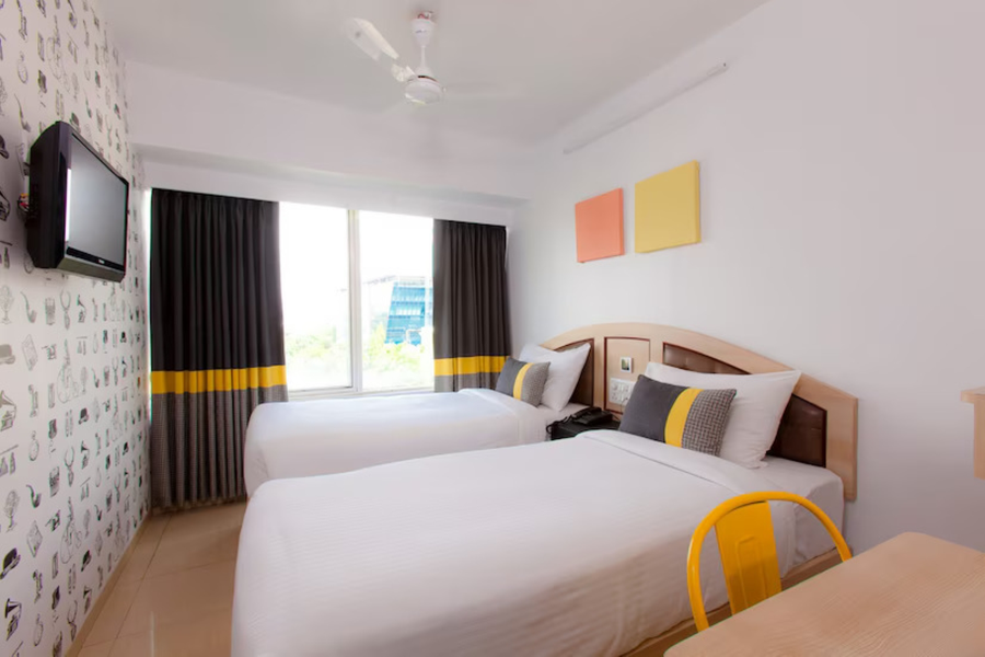click hotel andheri midc