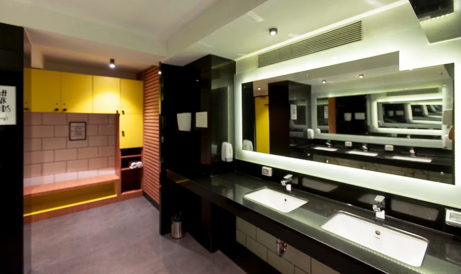 click hotel andheri midc