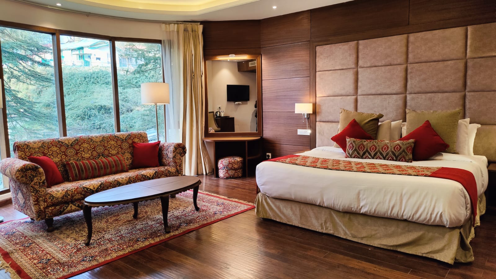 Book Royale Retreat Hotel in Shimla Starting From ₹ 5000