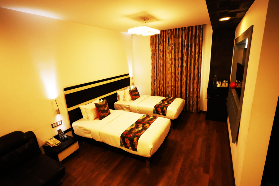 hotel purple brigade bangalore