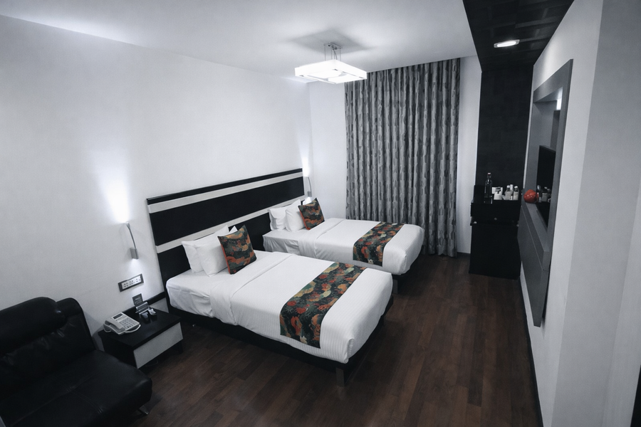 hotel purple brigade bangalore