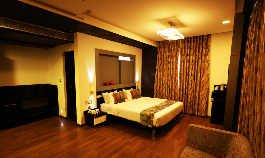 hotel purple brigade bangalore