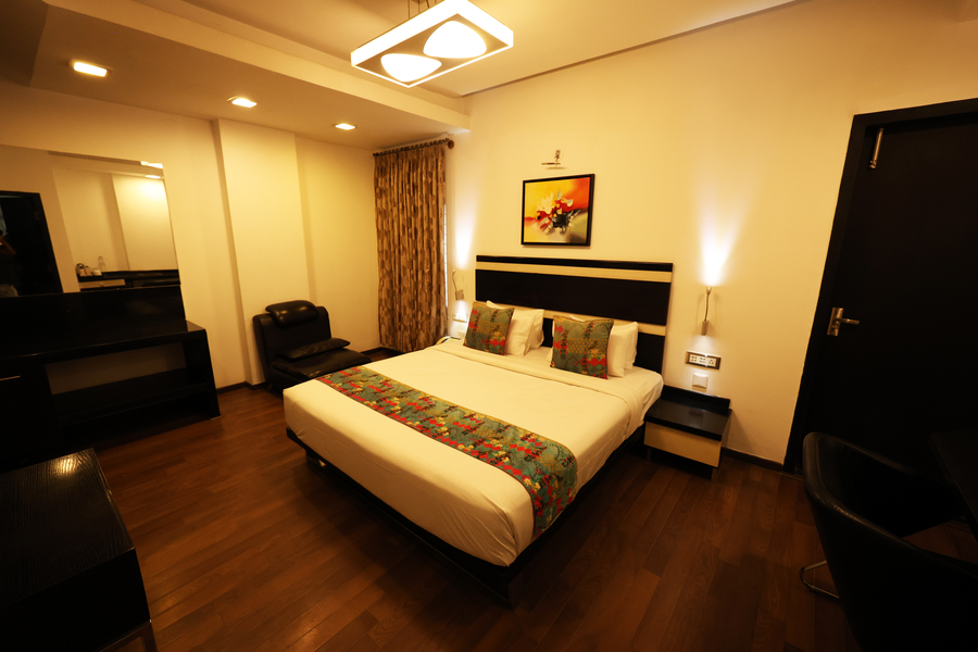 hotel purple brigade bangalore