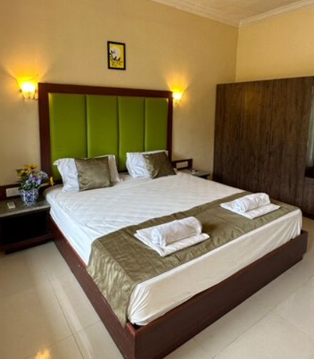 hotel riverside deluxe