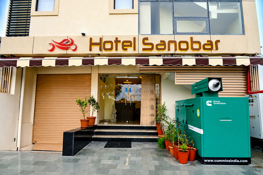 hotel sanobar