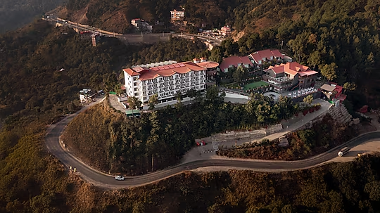 Deventure Shimla Hills,Kandaghat,5 star