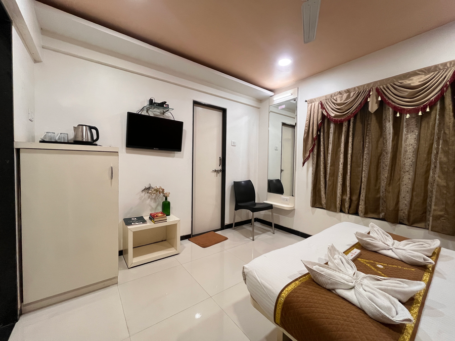 hotel vyankatesh