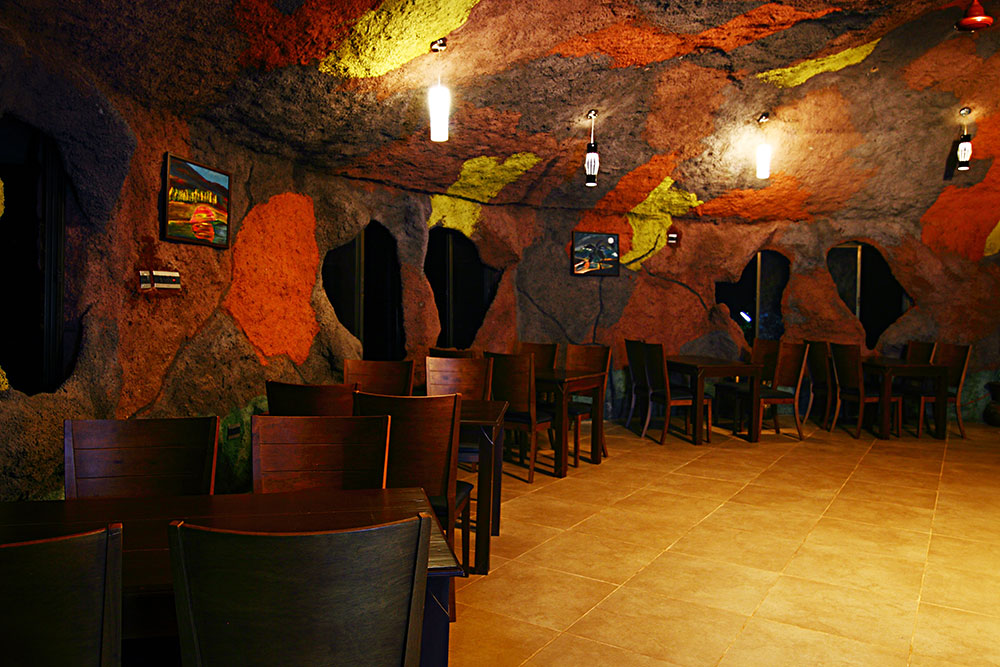 Sanskruti Resort,Om Beach Road,3 star