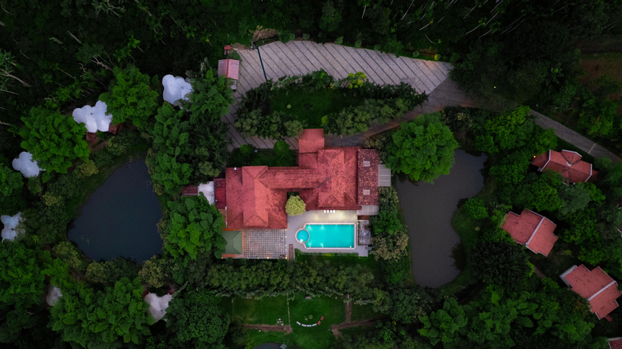 kadkani riverside resort
