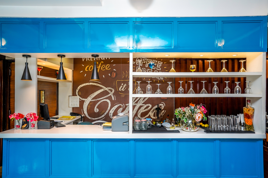 hotel the golden apple