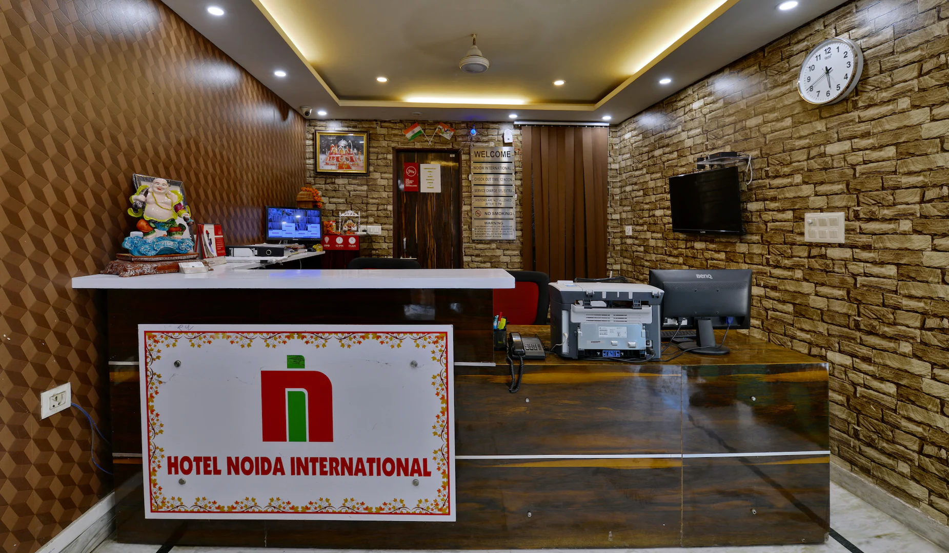 Hotel Noida International,Sector 11, Noida,3 star