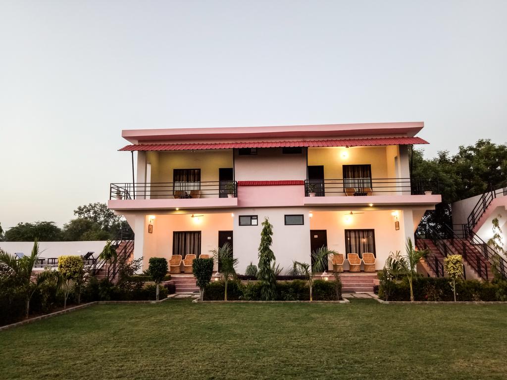 Ranthambore Bagh Palace,Rajasthan>>Sawai Madhopur,3 star