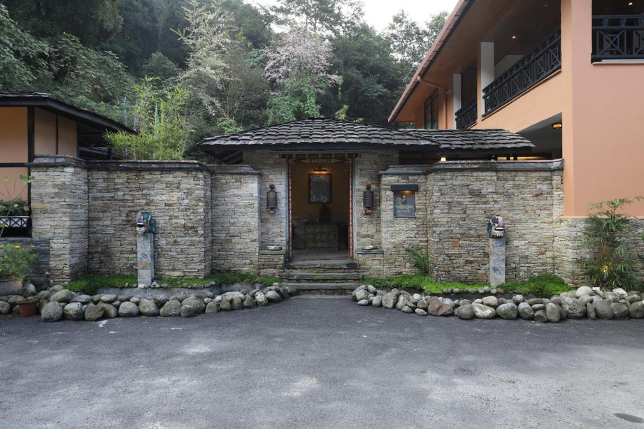 chumbi mountain retreat and spa