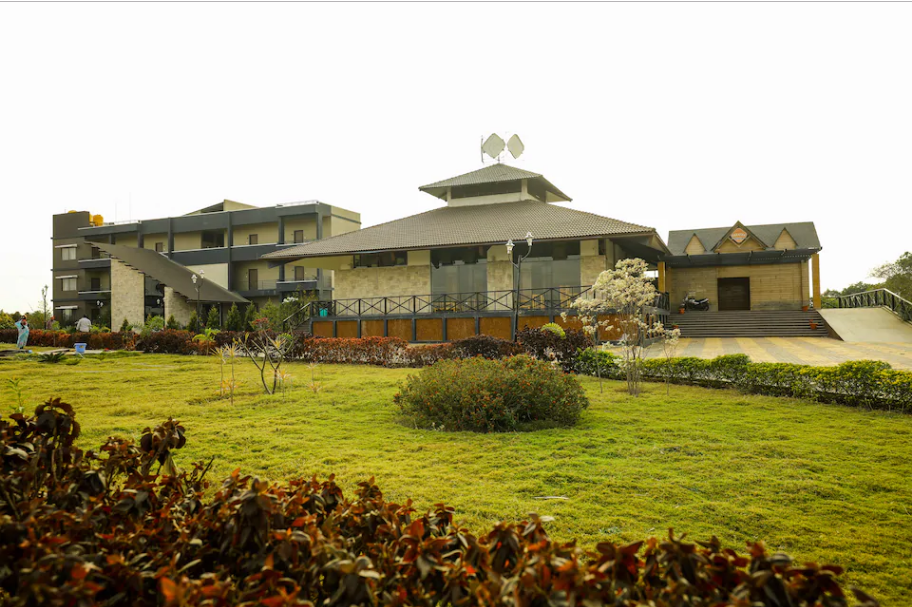 Hotel The Cult,Hubli,3 star