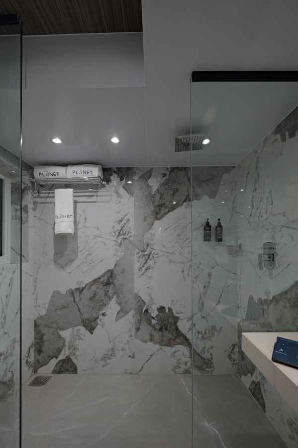 planet boutique hotel